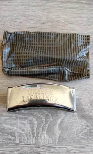 Armónica M. Hohner con funda made in Germany