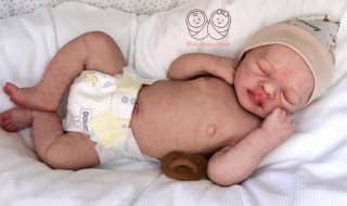 Bebé Reborn Silicona Ramón