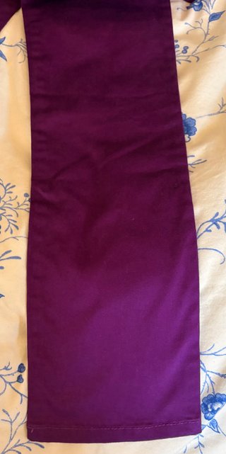 Pantalón vaquero morado mujer