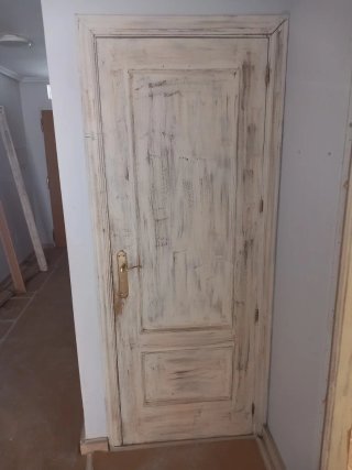 Puerta interior madera