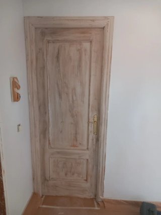 Puerta interior madera