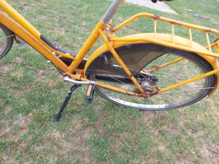 Bicicleta amarilla