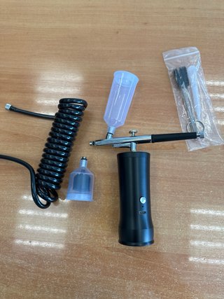 Mini pistola aerógrafo con manguera y accesorios