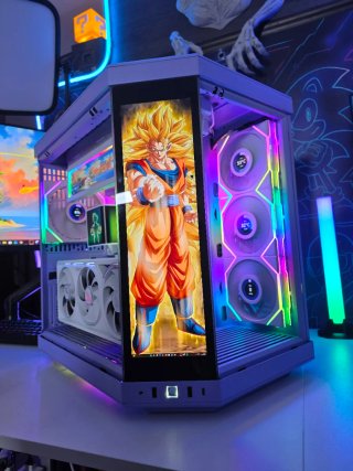 PC Ryzen 9 9950X3D + RTX 5080 ROG ASTRAL