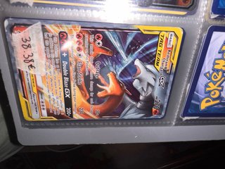 Carta Pokémon Reshiram & Charizard GX TAG TEAM