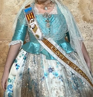 Traje de Fallera azul