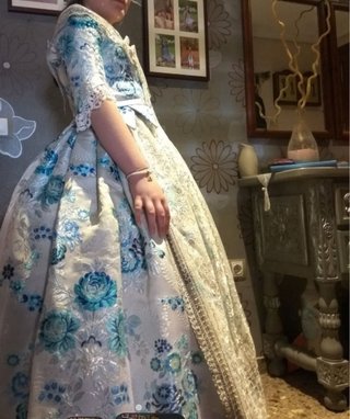 Traje de Fallera azul