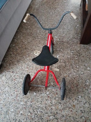 Bicicleta antigua niño