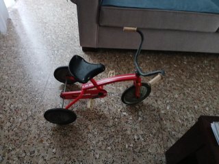 Bicicleta antigua niño