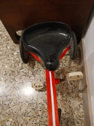 Bicicleta antigua niño