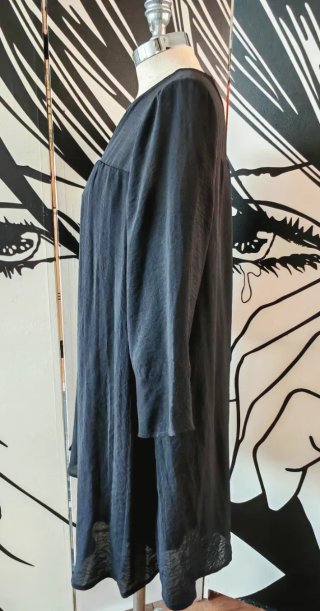 Abitino nero