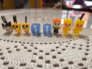 Mini Figuras Minecraft Kinder Joy