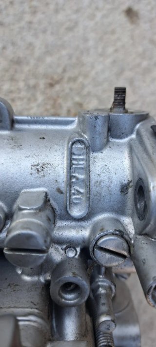 Carburador Dellorto DHLA 40