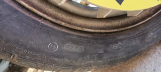 Neumáticos nuevos sin estrenar
