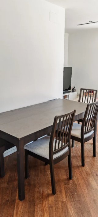 Mesa extensible ikea Ekedalen 180/240 con 3 sillas
