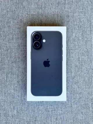 iPhone 16 sigillato