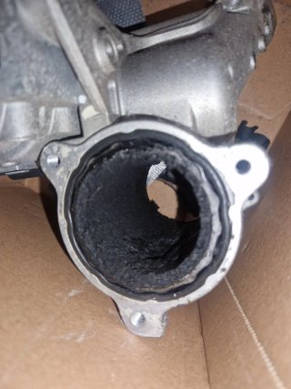 Válvula EGR Audi A3 desmontada