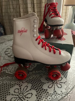 Patines Retro California Blancos y Rojos