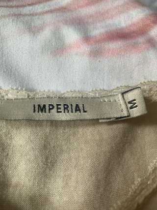 Camiseta Imperial Vintage beige con cadena