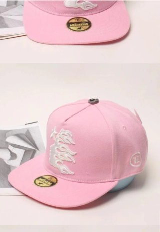 Gorra Hellstar y más cosas