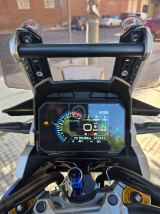Suzuki V-Strom 1050 DE Adventure Moto