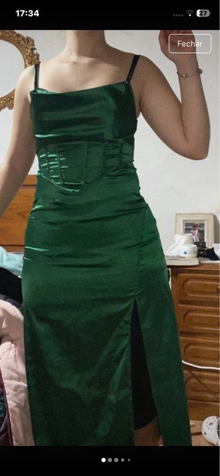 Vestido verde acetinado