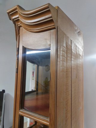 Mueble vitrina  esquinero madera maciza provenzal