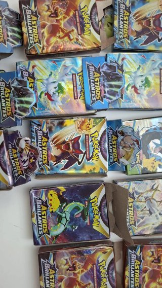 Scatole di carte Pokémon