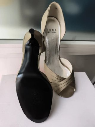 Zapatos Stuart Weitzman Beige/Oro Talla 39
