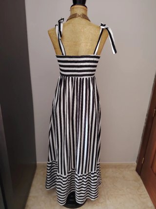 Vestido largo rayas blanco y negro a estrenar