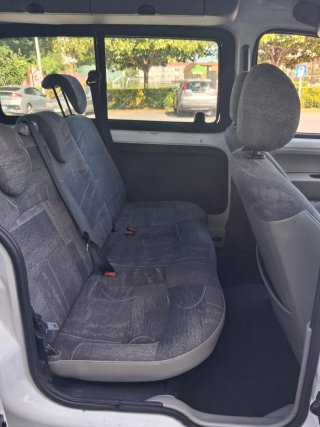Renault Kangoo 2004