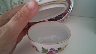 Antiguedad Caja de porcelana floral Austro-Húngaro