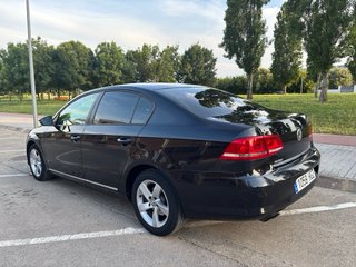 Volkswagen Passat 2011