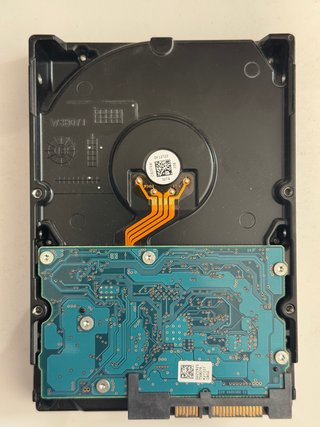 2 Discos Duros Toshiba 2TB SATA 3.5