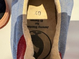 Lote 2 pares zapatillas Vans y El Ganso T40