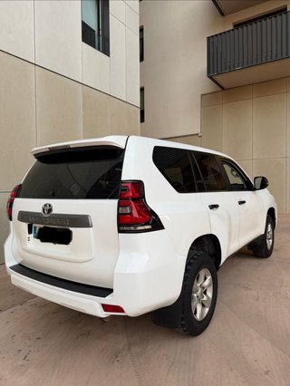 Toyota Land Cruiser 150 2018 Manual