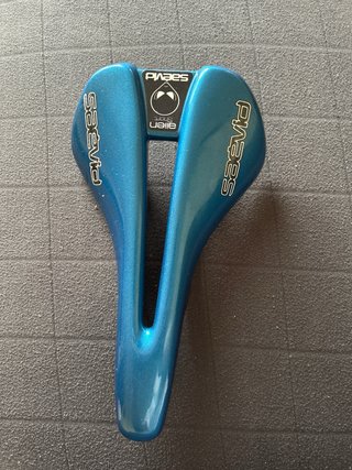 Sillín Saevid Alien Short Carbono Azul