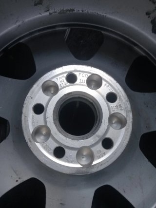 Llanta Audi 15 pulgadas