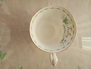Taza de té Royal Albert July