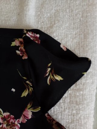 Vestido largo floral negro y rosa