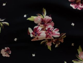 Vestido largo floral negro y rosa