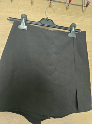 Falda pantalón Zara negra