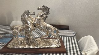 Scultura di cavalli di A. Santini
