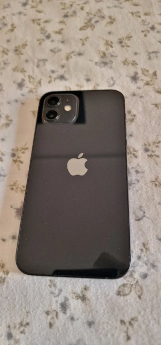 iPhone 12 Nero 64GB