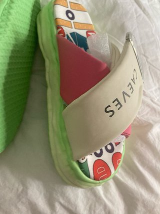 Sandalias CAEVES nuevas a estrenar