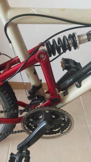 Bicicleta MTB Rockrider 24" Roja y Beige