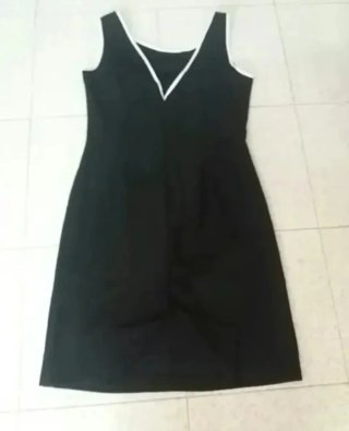 Vestido negro mujer