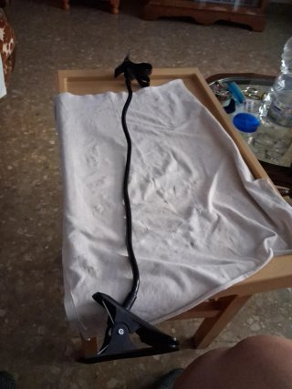 Soporte móvil cama/sofá