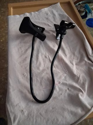 Soporte móvil cama/sofá
