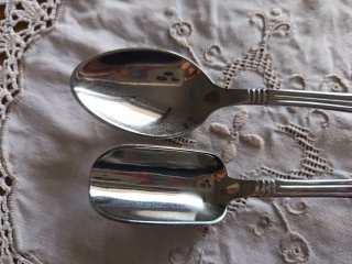 Coppia cucchiaini vintage da zucchero